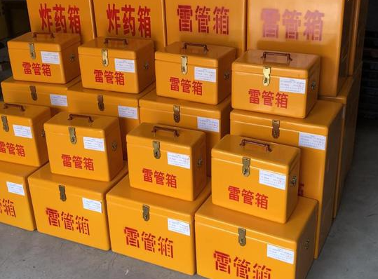 巴马玻璃钢雷管箱的使用寿命一般是多少？