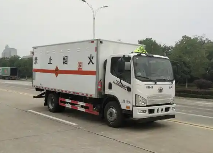 巴马爆破器材运输车可以上高速吗？